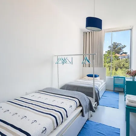 Miguel Bombarda - & *