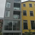 Apartman Miguel Bombarda - & *